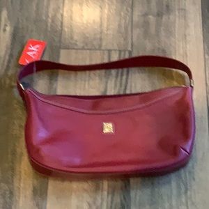 3/$30 NWT Anne Klein Red Leather Scoop Purse